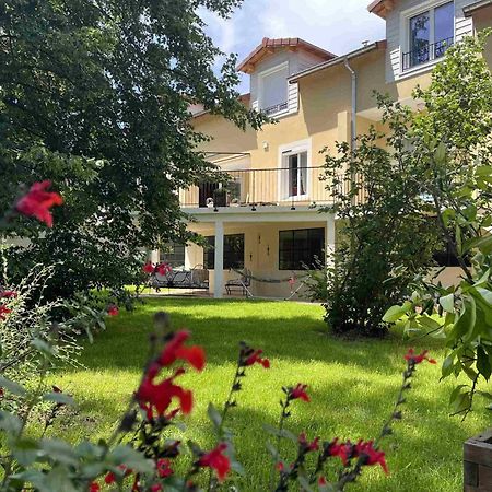 Le Jardin Du Dolaizon Bed & Breakfast Le Puy-en-Velay Exterior photo