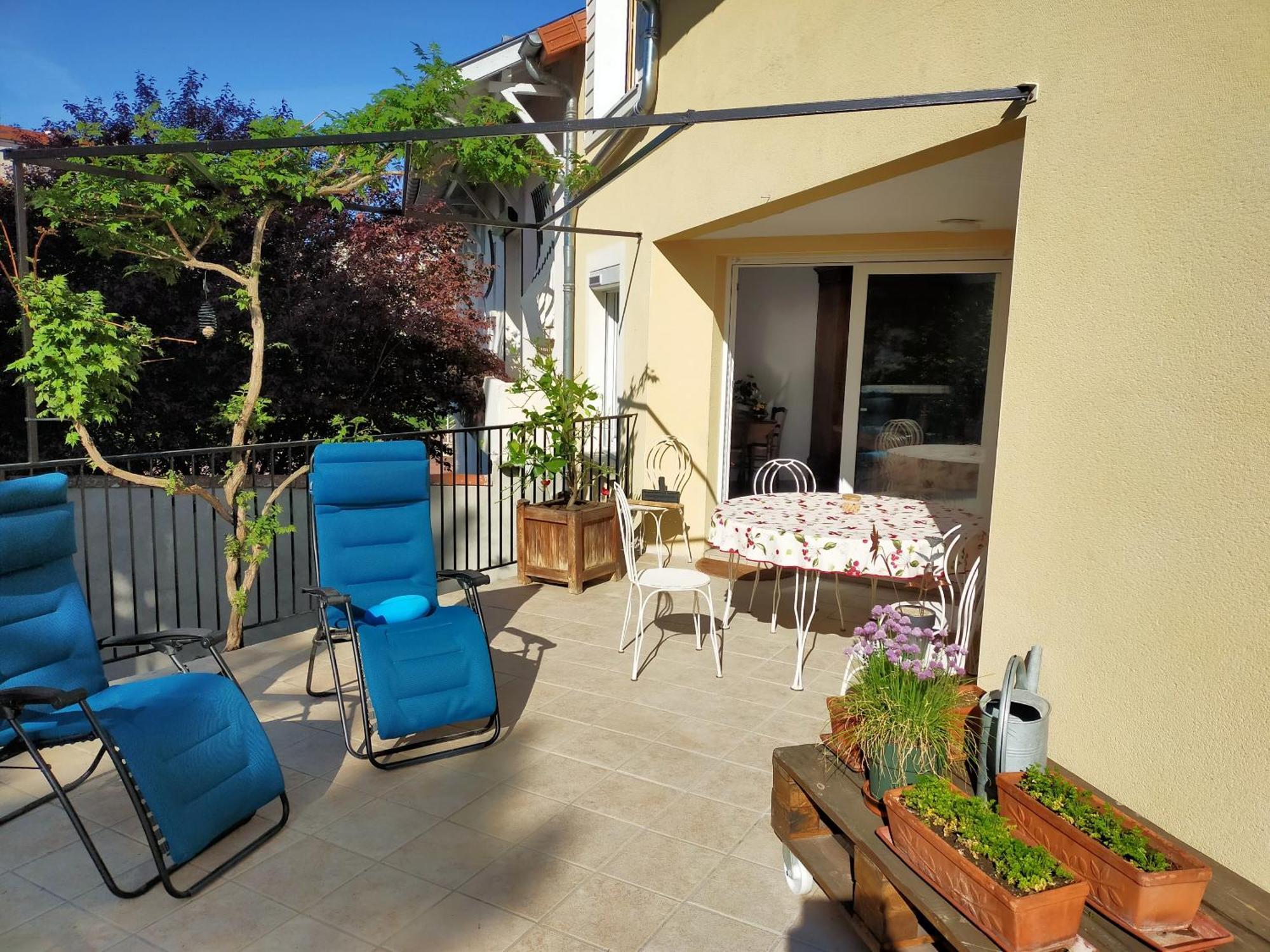 Le Jardin Du Dolaizon Bed & Breakfast Le Puy-en-Velay Exterior photo