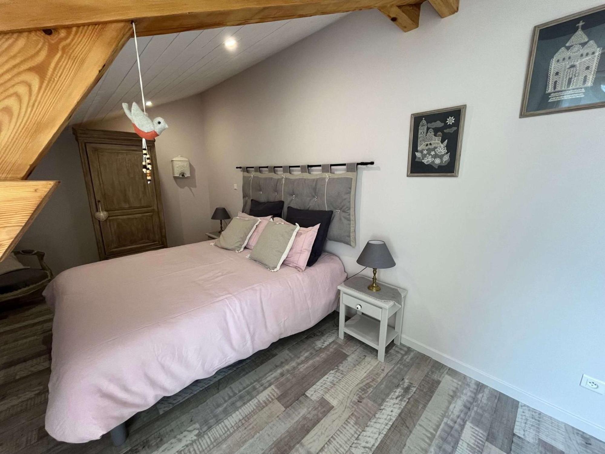 Le Jardin Du Dolaizon Bed & Breakfast Le Puy-en-Velay Room photo
